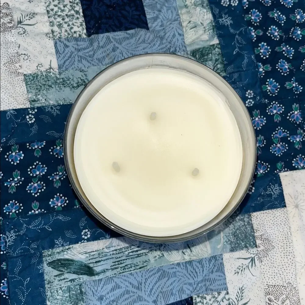 NEW! Goose Creek 3-Wick Pillsbury Chocolate Chip Cookie Dough 14.5oz Candle